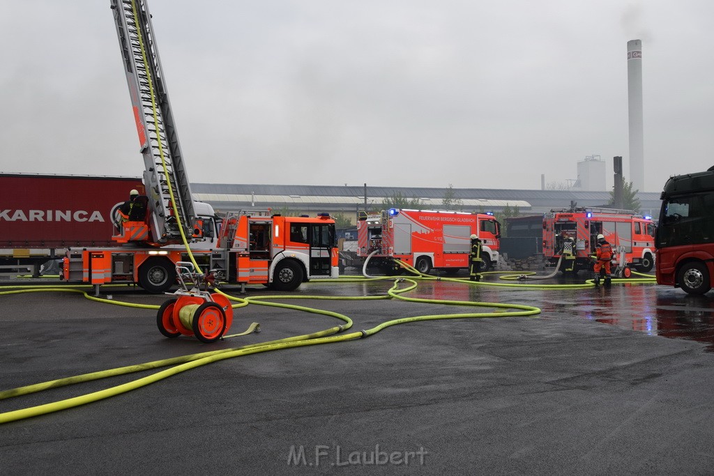 Feuer 4 Bergisch Gladbach Gronau Am Kuhlerbusch P023.JPG - Miklos Laubert